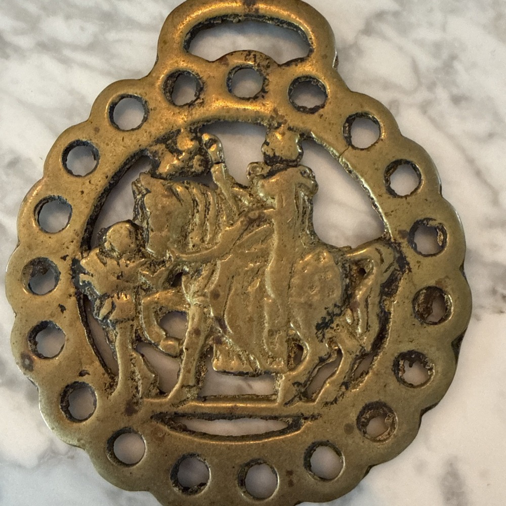 Vintage Horse Brass Harness Medallion Queen Victoria on Horseback Collectible - Picture 2 of 3